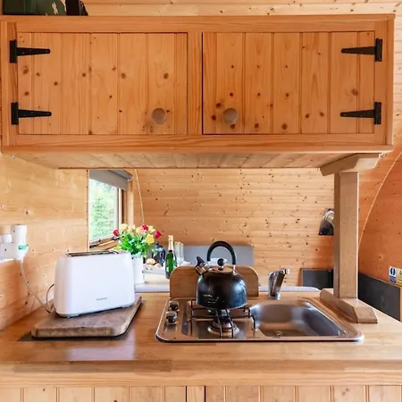 68 Degrees West Glamping Apartment Brecon Exterior photo