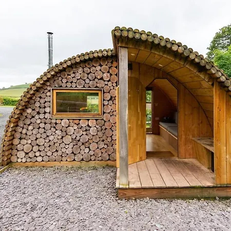68 Degrees West Glamping Apartment Brecon Exterior photo