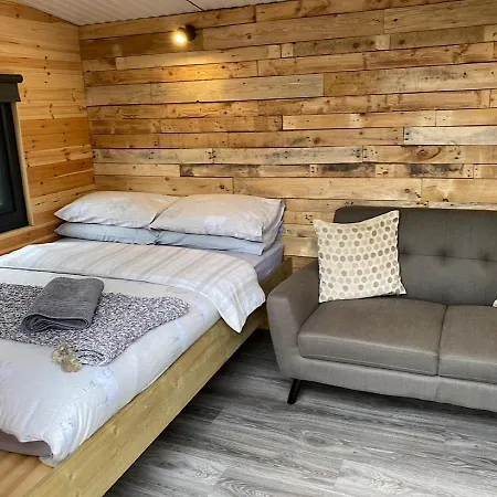 68 Degrees West Glamping Apartment Brecon Exterior photo