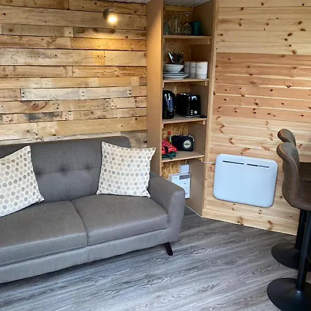 68 Degrees West Glamping Apartment Brecon Exterior photo