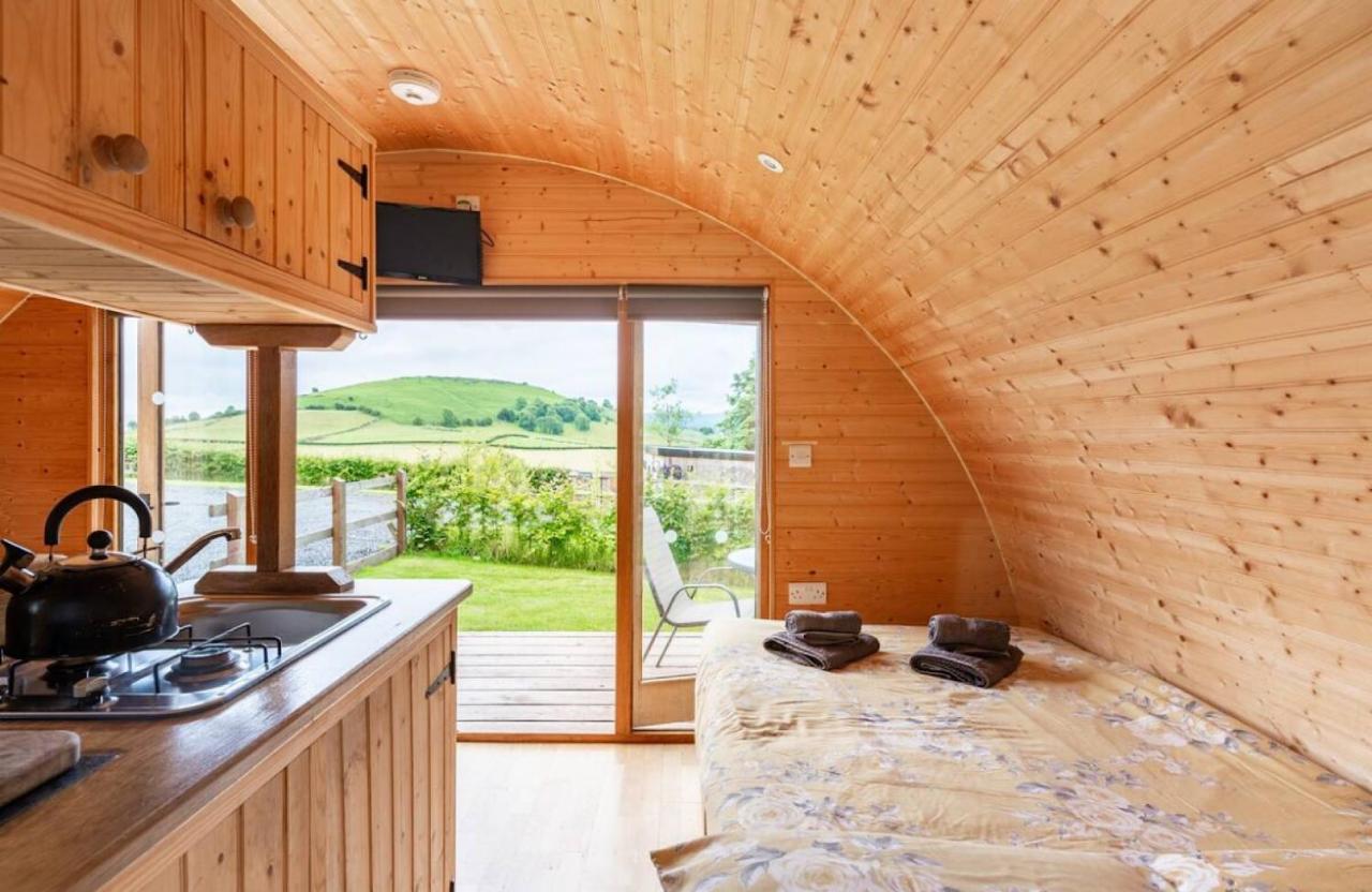 Apartment 68 Degrees West Glamping Brecon